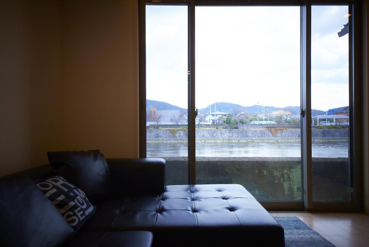 Kyoto River Side Modern House Екстер'єр фото