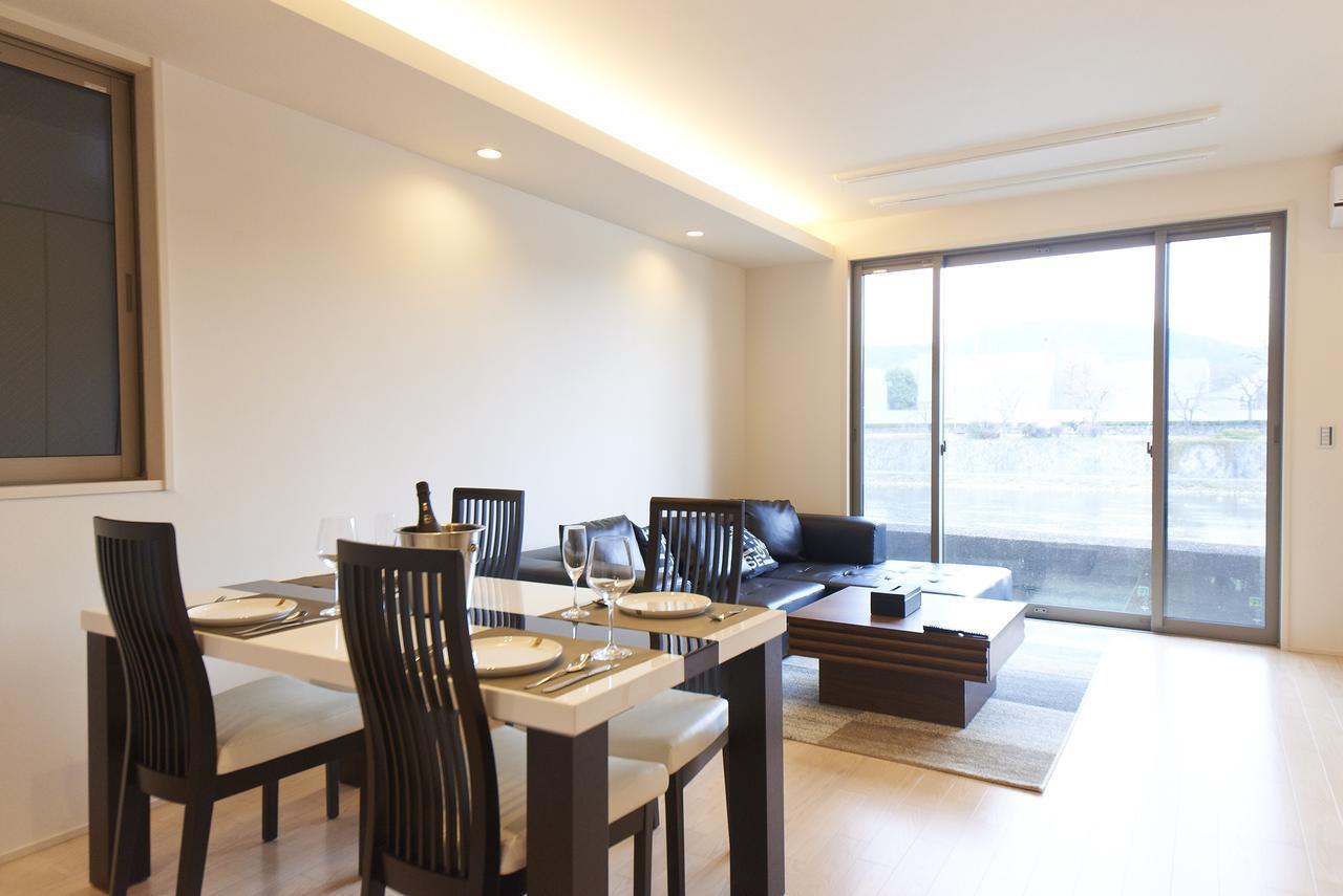 Kyoto River Side Modern House Екстер'єр фото